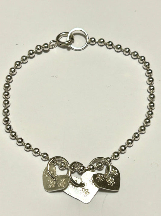 Bead chain heart charms bracelet